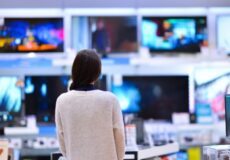 مزایا و معایب تلویزیون یونیوا